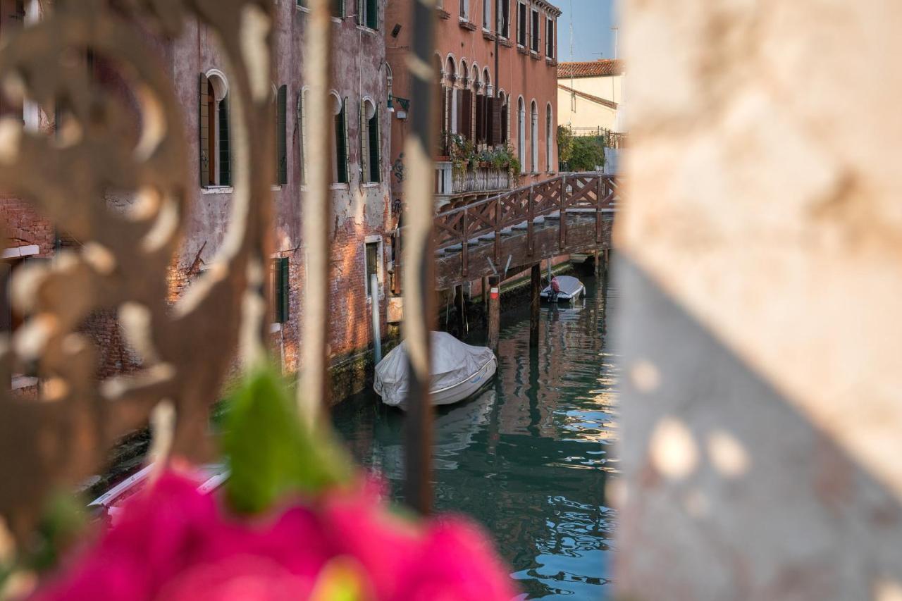 Colombina Home Venice With Canal View المظهر الخارجي الصورة